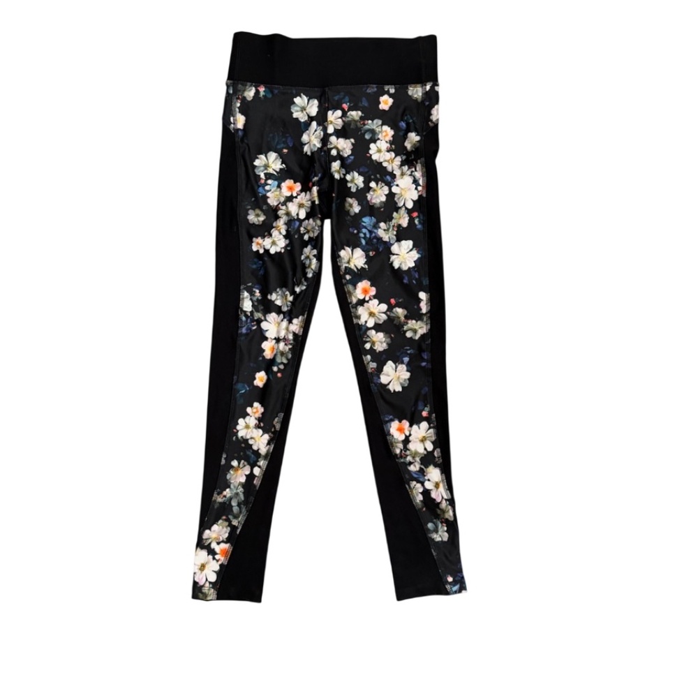 New Spaulding floral cropped leggings substantial quality knit S